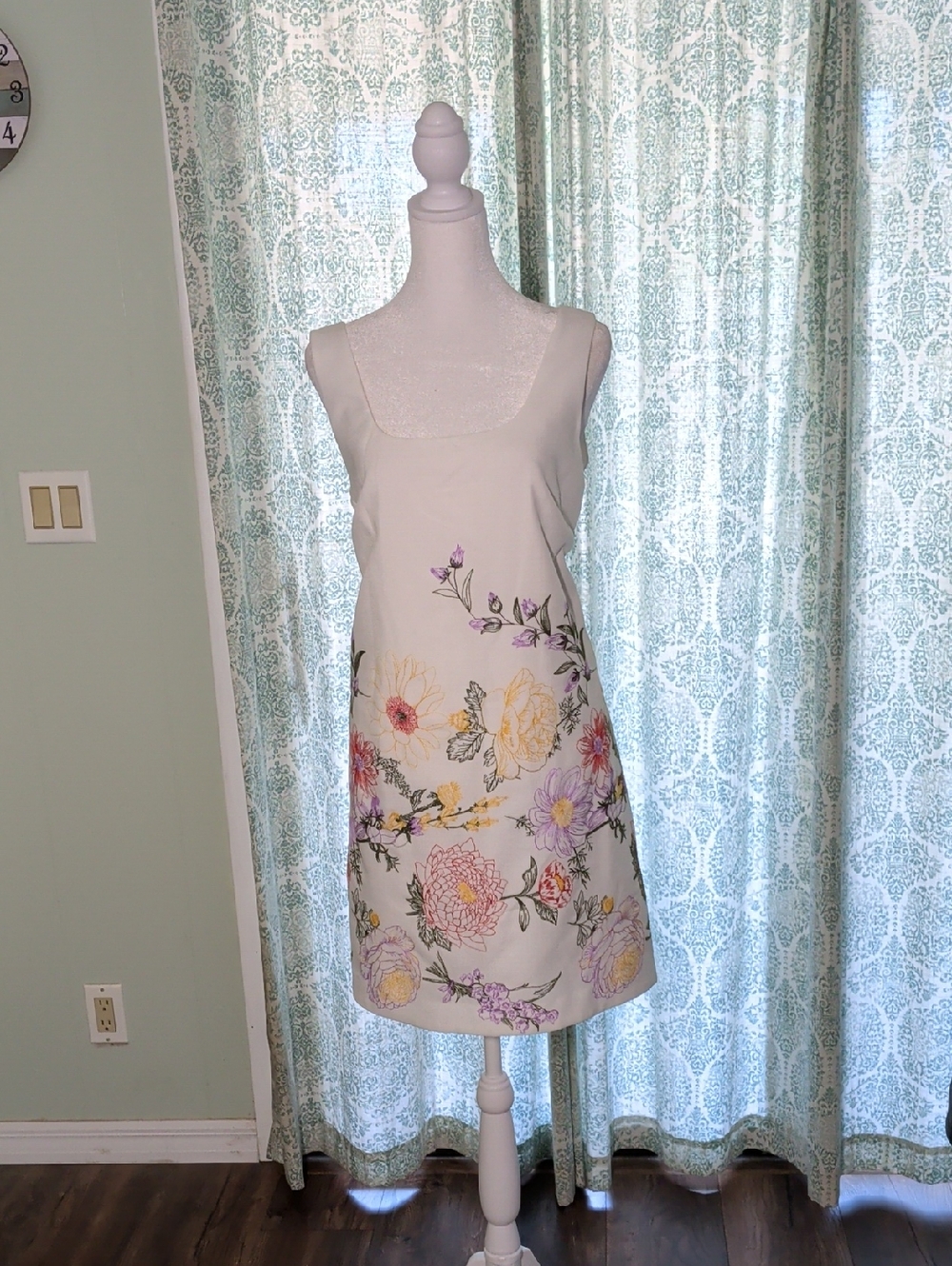 Tahari ASL Cream Midi Dress with Pastel Floral Embroidery